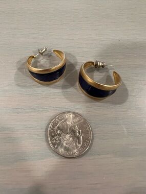 Retro Vintage Navy and Gold Toned Hoop Earrings